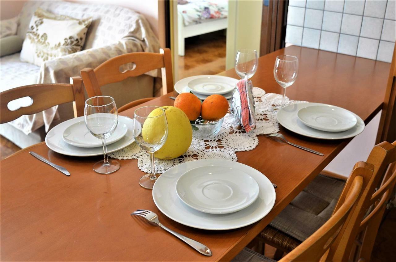 Lira Apartment Ларнака Екстериор снимка